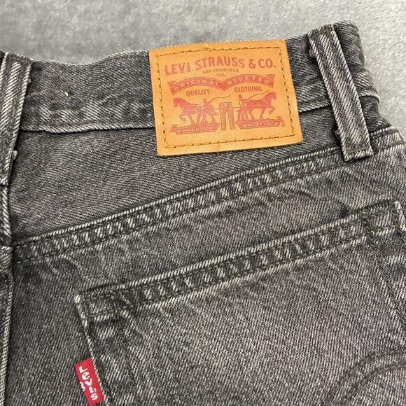 Levi’s Wedgie Jean Shorts Women Sz 26 Black Studded Rhinestone Cutoff Daisy Duke - Picture 6 of 10